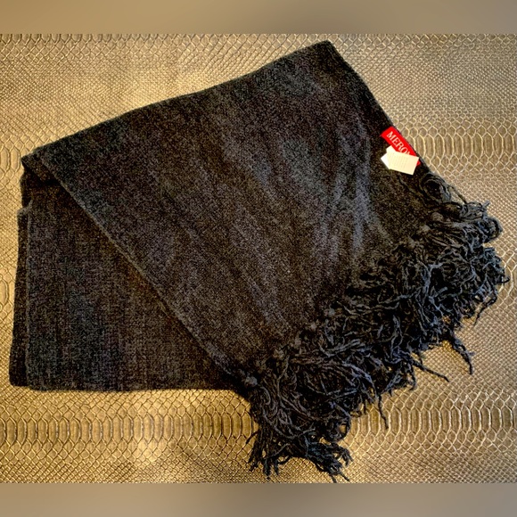 Winter Scarf By Merona Very Soft! - Picture 3 of 5